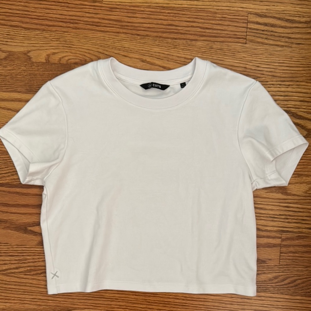 Cuts Clothing White Short Sleeve Tee